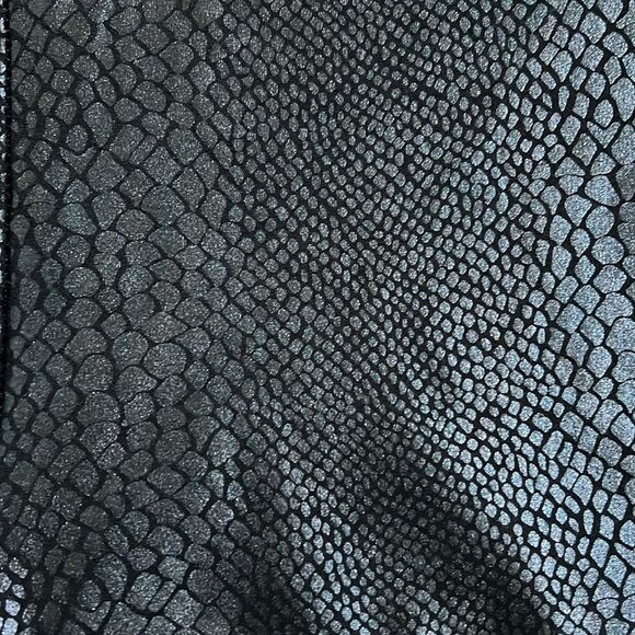 Torrid Size 2 Faux Vegan Leather Snake Print Pants Pixie Leggings Plus Size - Picture 3 of 8